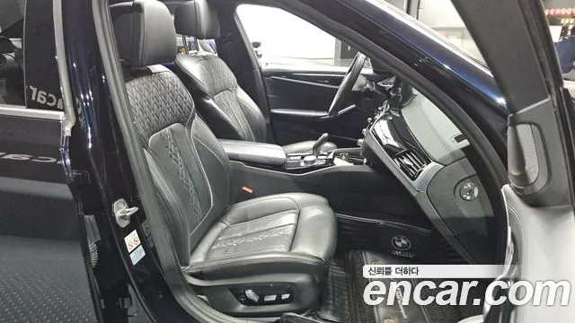 BMW 5 серии 2020 thumb 5