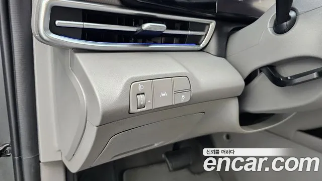 Hyundai Elantra 2022 thumb 6