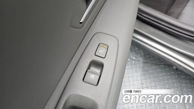 Hyundai Elantra 2022 thumb 4