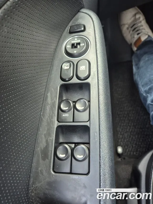 Hyundai i30 2009 thumb 8