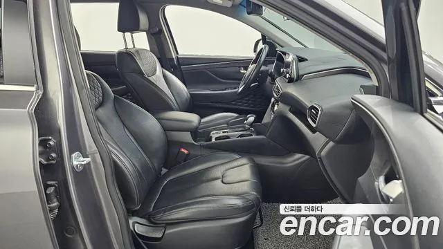 Hyundai Santa Fe 2018 thumb 6
