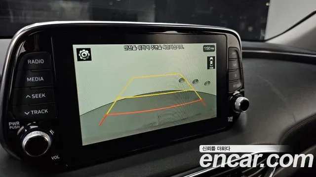 Hyundai Santa Fe 2018 thumb 8