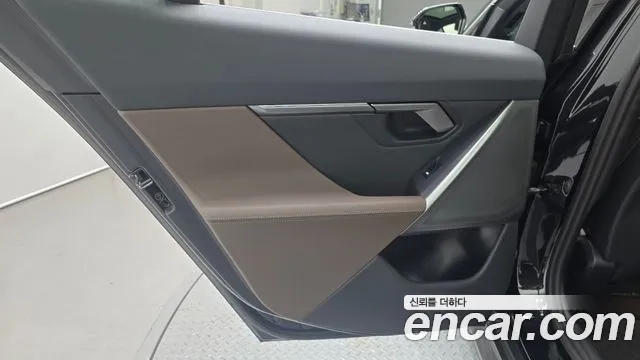 BMW 5 серии 2023 thumb 4
