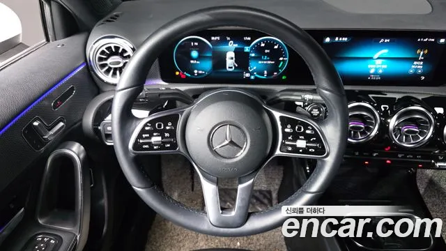 Mercedes-Benz A-Class 2021 thumb 4