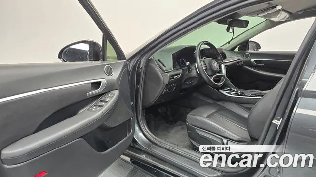 Hyundai Sonata 2022 thumb 2