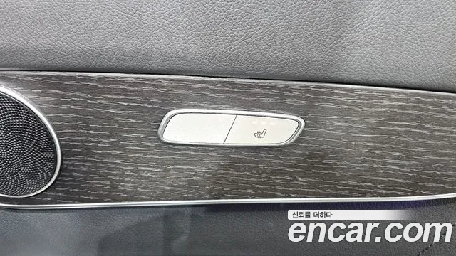 Mercedes-Benz GLC 2021 thumb 4