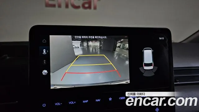 Hyundai Staria 2022 thumb 10