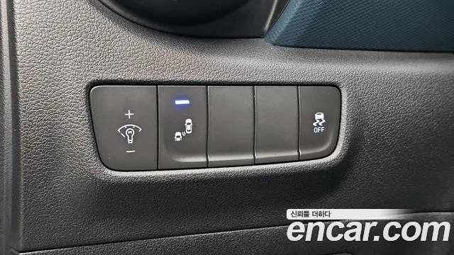 Hyundai Kona 2017 thumb 4