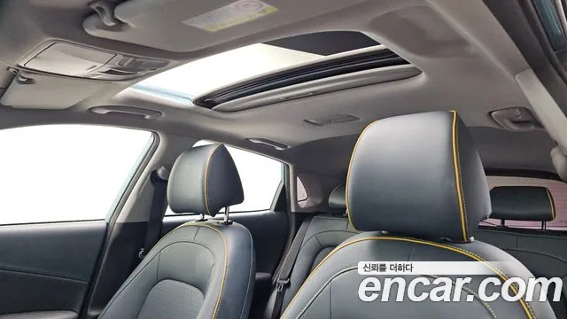 Hyundai Kona 2017 thumb 10