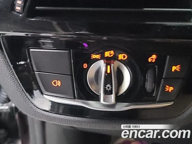 BMW 6 серии Gran Turismo 2018 thumb 12