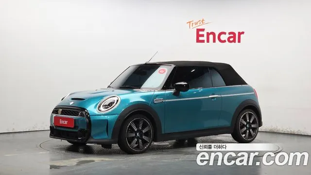 Mini Cooper Convertible 2023 thumb 6
