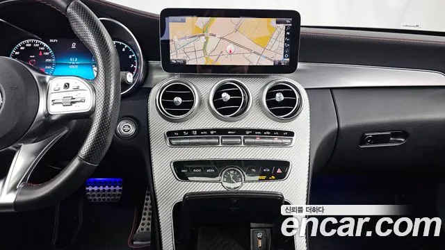 Mercedes-Benz C-Class 2019 thumb 7