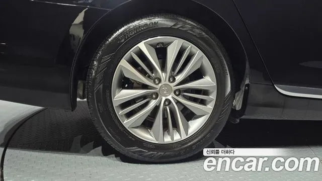 Hyundai Grandeur 2017 thumb 2