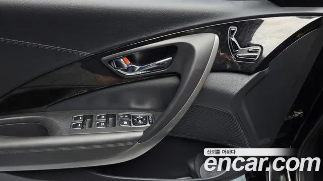 Hyundai Grandeur 2017 thumb 6