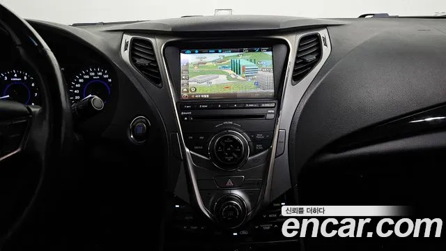 Hyundai Grandeur 2012 thumb 12