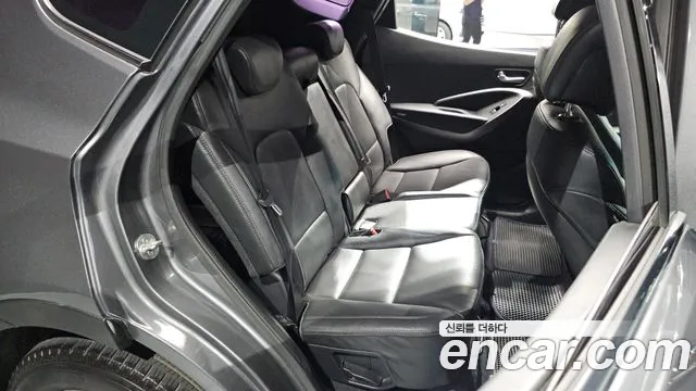 Hyundai Санта Фе 2013 thumb 11