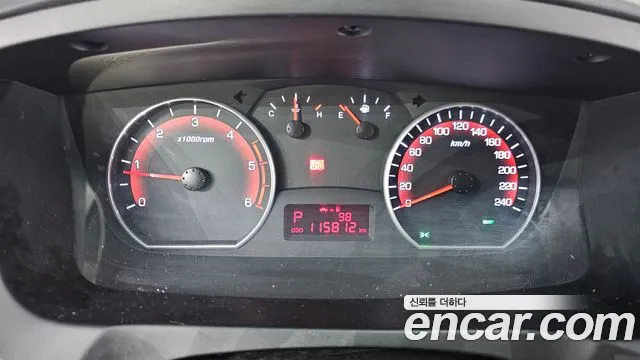 KGM Korando 2017 thumb 9