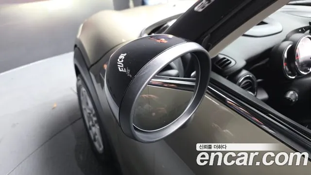 Mini Cooper 2020 thumb 8