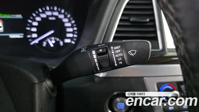 Genesis G80 2017 thumb 3
