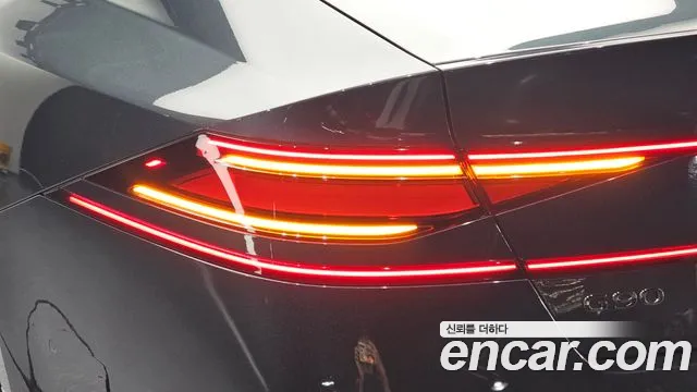 Genesis G90 2023 thumb 12