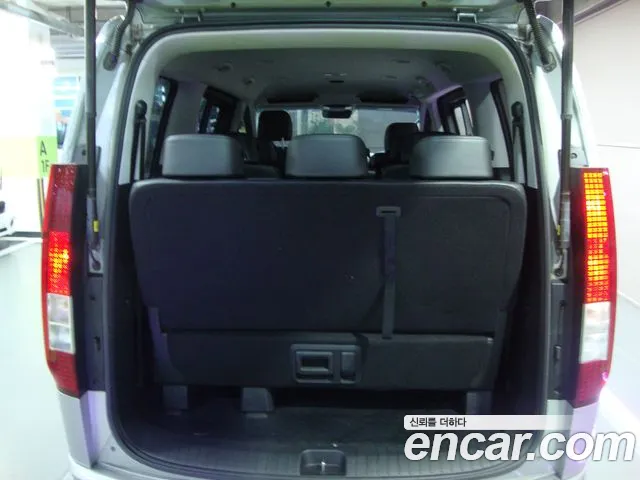 Hyundai Staria 2021 thumb 11