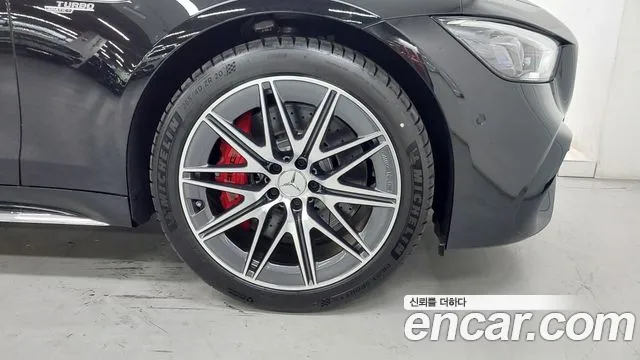 Mercedes-Benz AMG GT 2025 thumb 5