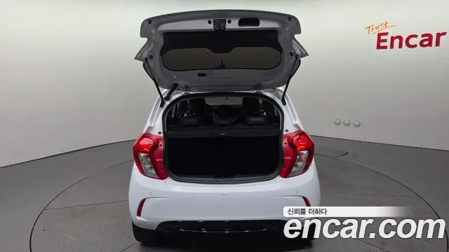 Chevrolet Spark 2020 thumb 11