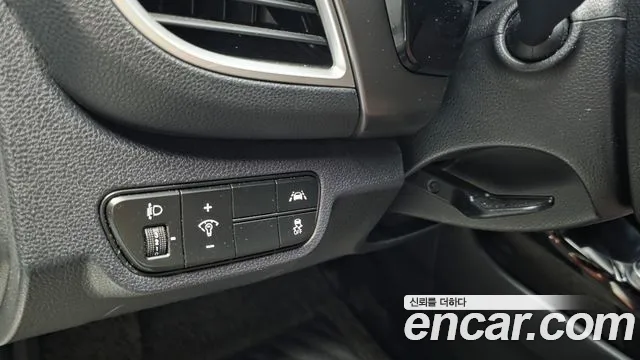 Kia Seltos 2019 thumb 11
