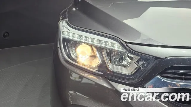 KGM Rexton 2018 thumb 7