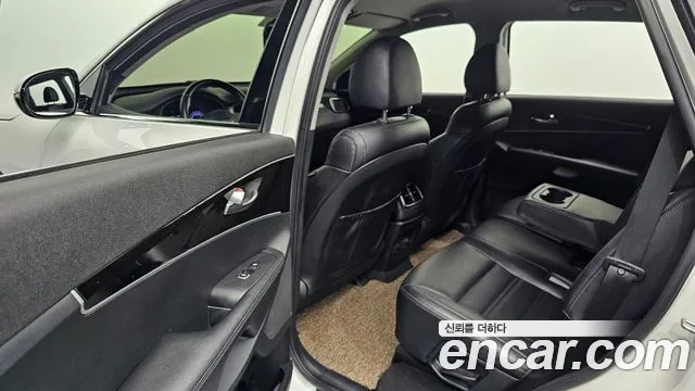 Kia Sorento 2018 thumb 8