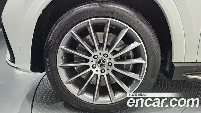 Mercedes-Benz E-Класс 2024 thumb 3
