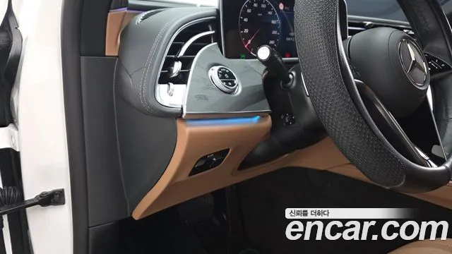 Mercedes-Benz E-Class 2024 thumb 6