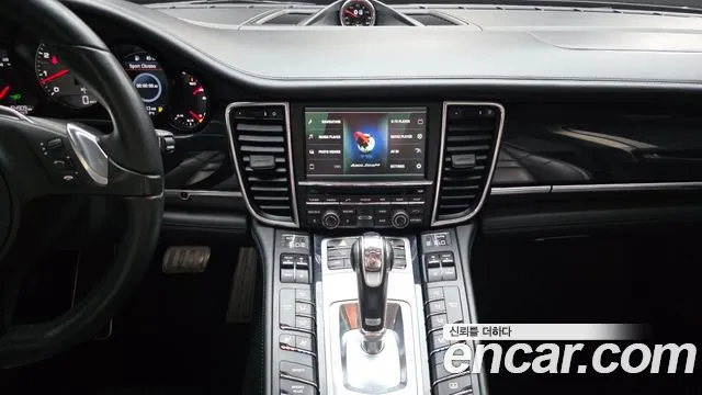 Porsche Panamera 2014 thumb 4