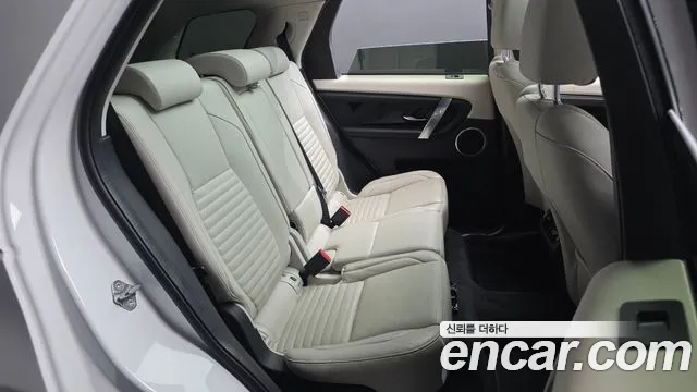 Land Rover Discovery Sport 2022 thumb 7