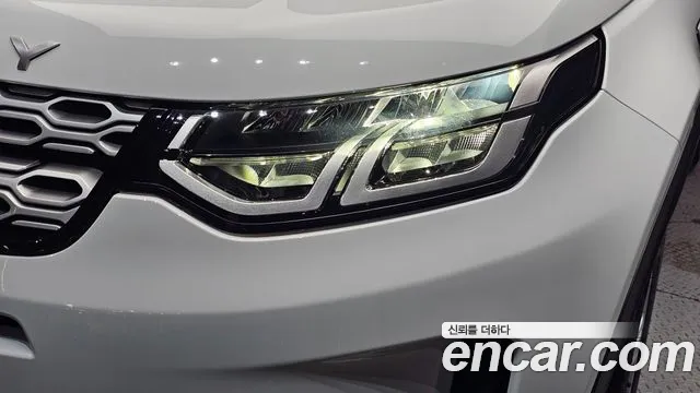 Land Rover Discovery Sport 2022 thumb 11