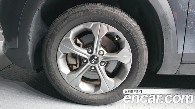Kia Seltos 2021 thumb 4