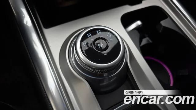 Ford Explorer 2020 thumb 11