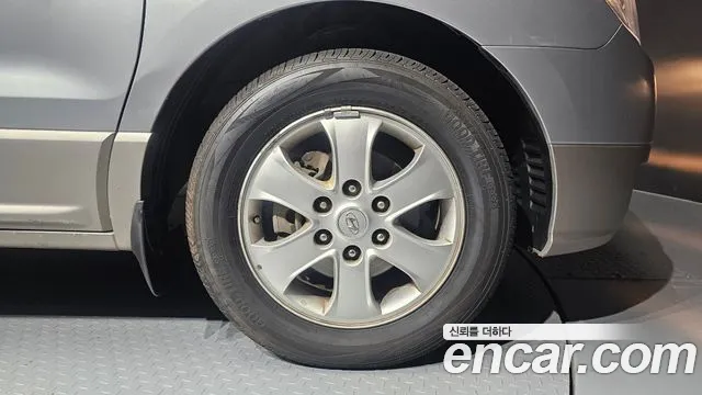 Hyundai Staria 2013 thumb 8