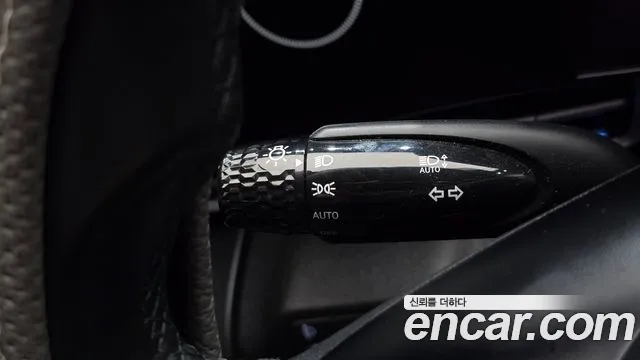 Hyundai Elantra 2020 thumb 3