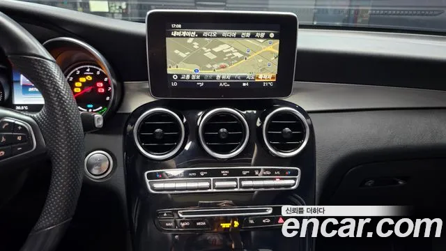 Mercedes-Benz GLC 2019 thumb 11