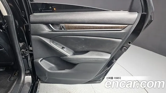 Honda Accord 2019 thumb 7