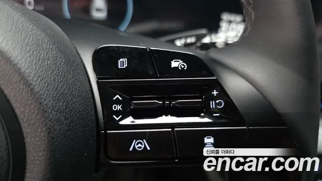 Hyundai Elantra 2025 thumb 4