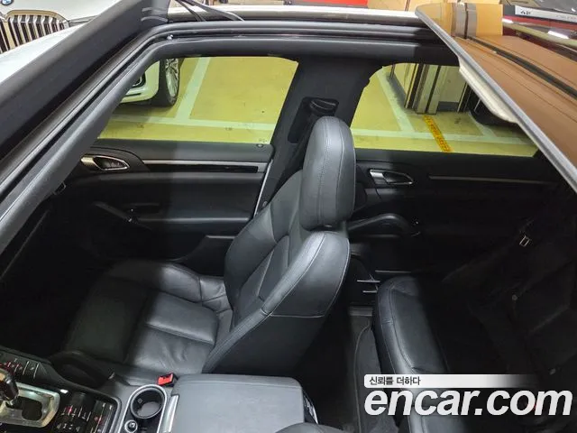 Porsche Cayenne 2013 thumb 12