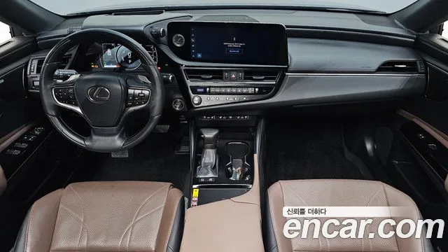 Lexus ES 300h 2023 thumb 4
