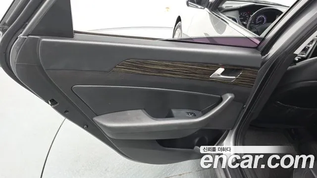 Hyundai Sonata 2017 thumb 12