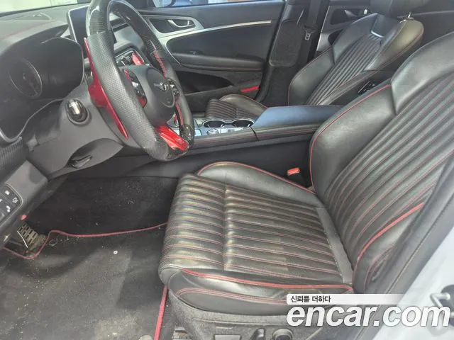 Genesis G70 2019 thumb 3