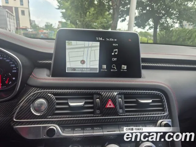 Genesis G70 2019 thumb 6