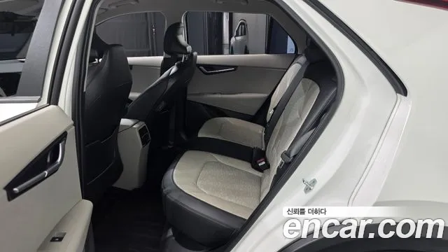 Kia Niro 2022 thumb 4