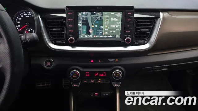 Kia Stonic 2019 thumb 2