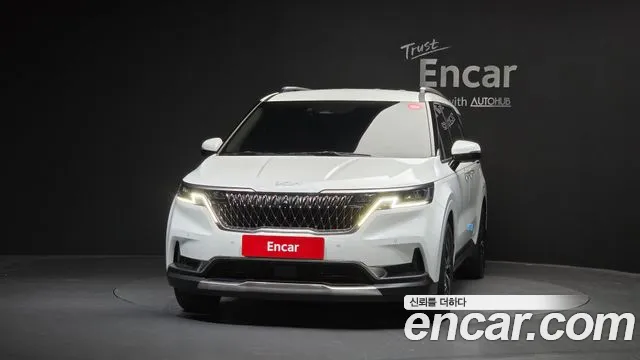 Kia Carnival 2022 thumb 4